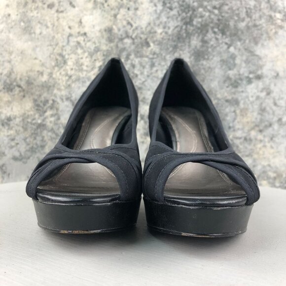 Tahari Women's Size 7.5M Daliah Black Criss Cross Peep Toe High Heel Pumps - Picture 2 of 16